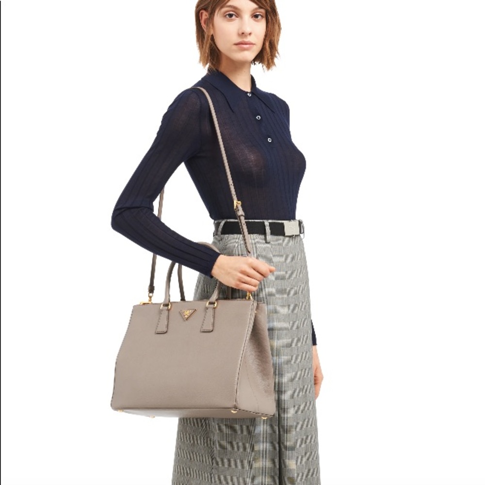 Large Saffiano Leather Prada Galleria Bag